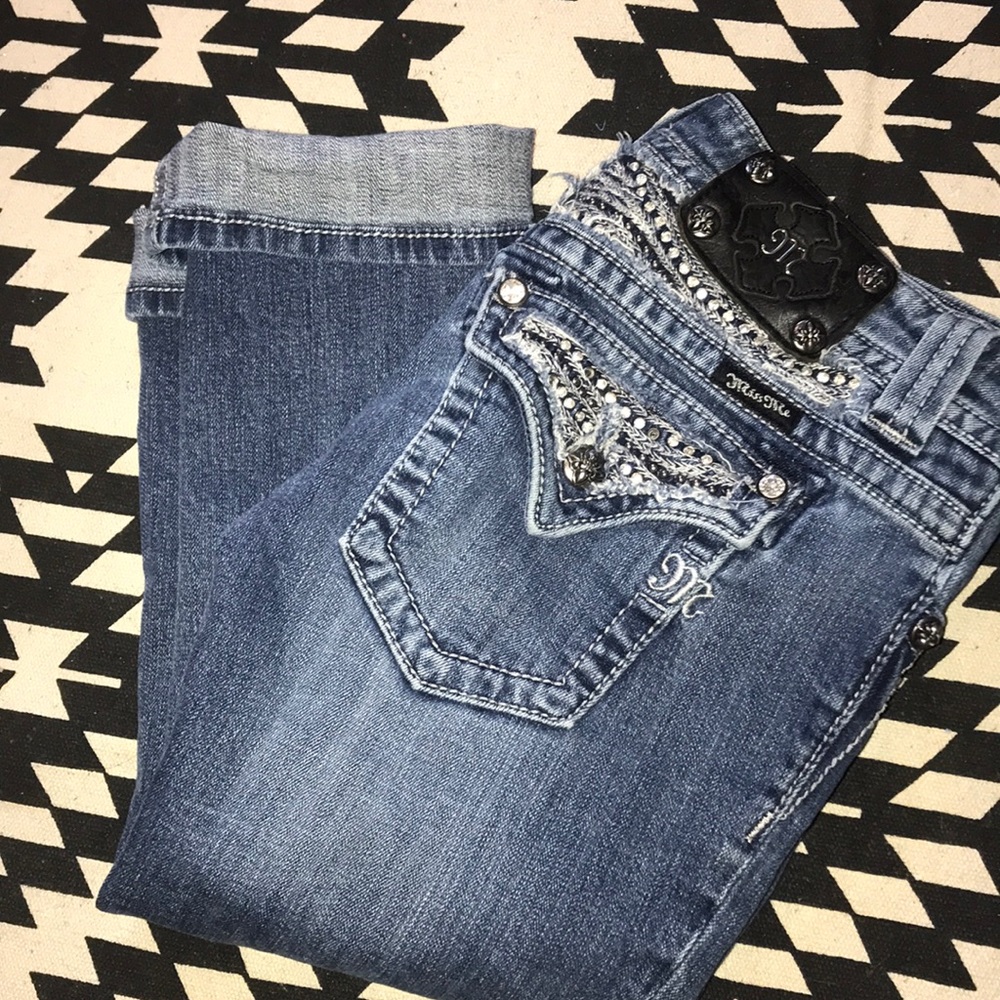 Miss me capris size 27